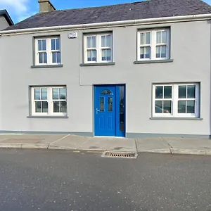 Modern Family Holiday home Castleisland