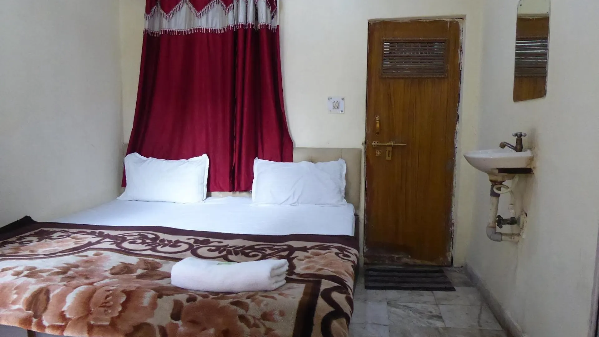Saniya Palace Agra  Guest house Agra (Uttar Pradesh)